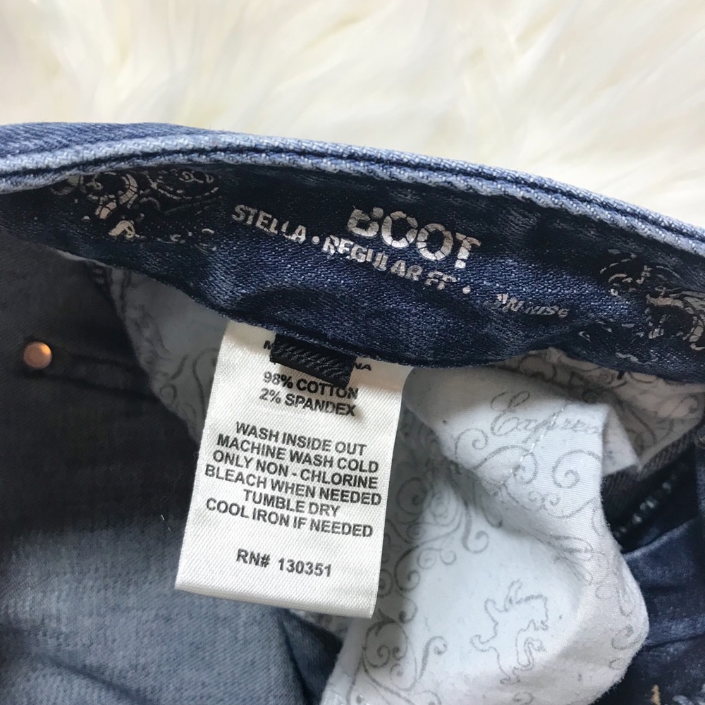 EXPRESS STELLA REGULAR FIT LOW-RISE BOOT CUT JEANS - Picture 5 of 5